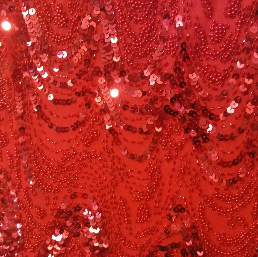 Red sequin blouse - Picture 3 of 5